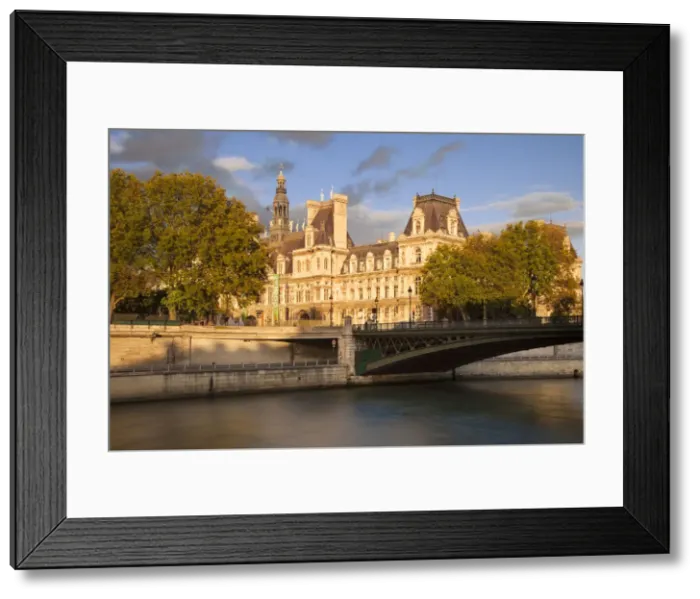Framed Print : DDE-90029654