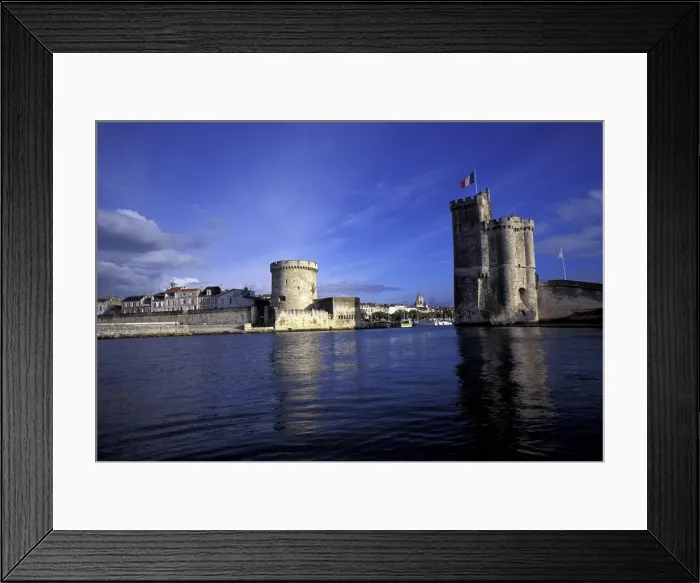 Framed Print : DDE-90029805