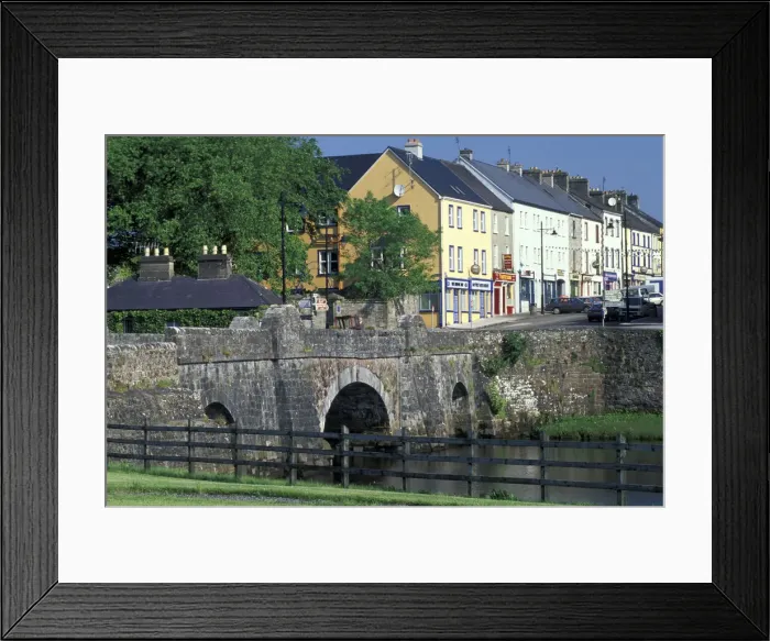 Framed Print : DDE-90032019 Framed Print : DDE-90032019