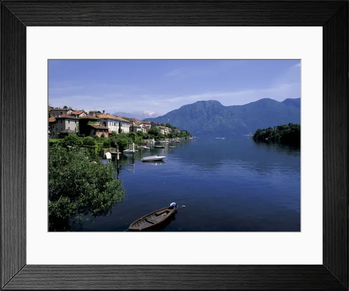 Framed Print : DDE-90032147