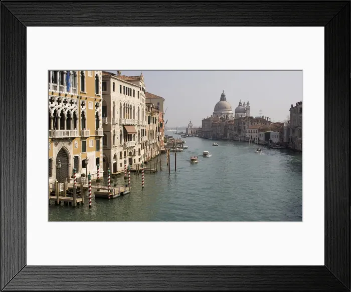 Framed Print : DDE-90032158 Framed Print : DDE-90032158