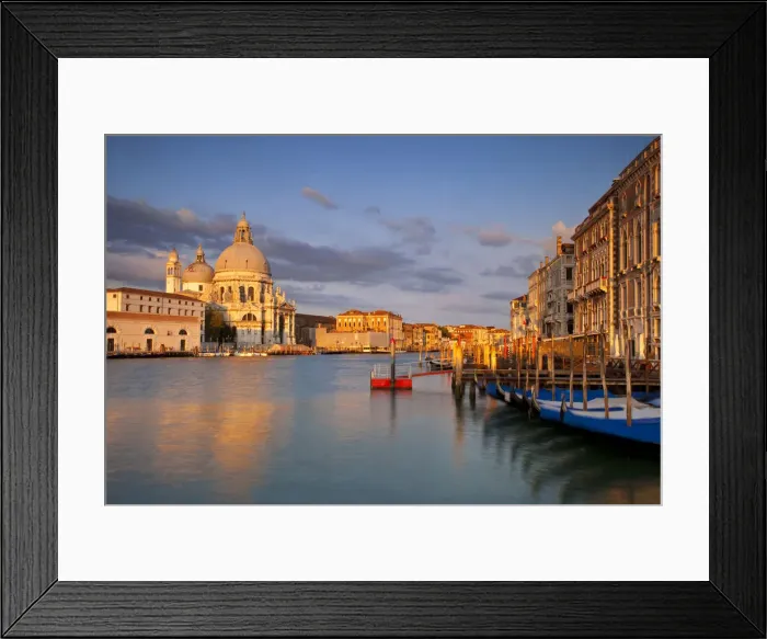 Framed Print : DDE-90032176 Framed Print : DDE-90032176