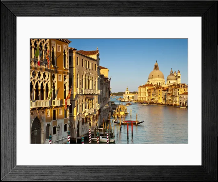 Framed Print : DDE-90032183 Framed Print : DDE-90032183