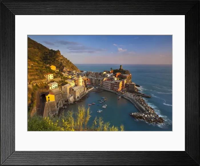Framed Print : DDE-90032259 Framed Print : DDE-90032259