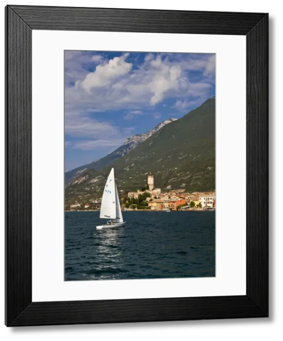 Framed Print : DDE-90032271 Framed Print : DDE-90032271