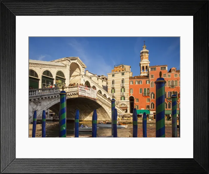 Framed Print : DDE-90032286 Framed Print : DDE-90032286