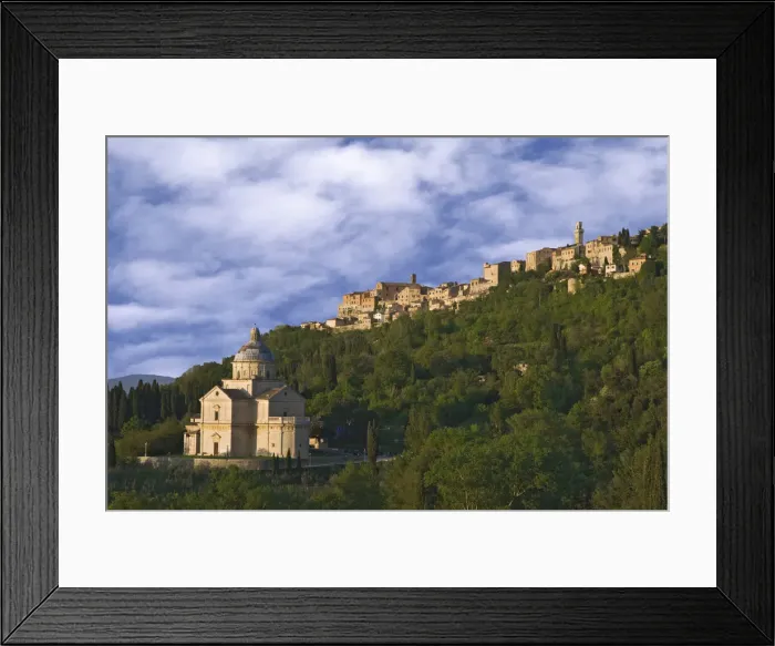 Framed Print : DDE-90032301 Framed Print : DDE-90032301