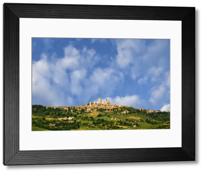 Framed Print : DDE-90032303 Framed Print : DDE-90032303