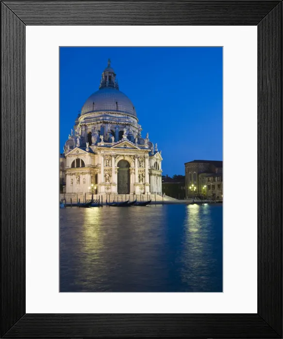 Framed Print : DDE-90032307 Framed Print : DDE-90032307