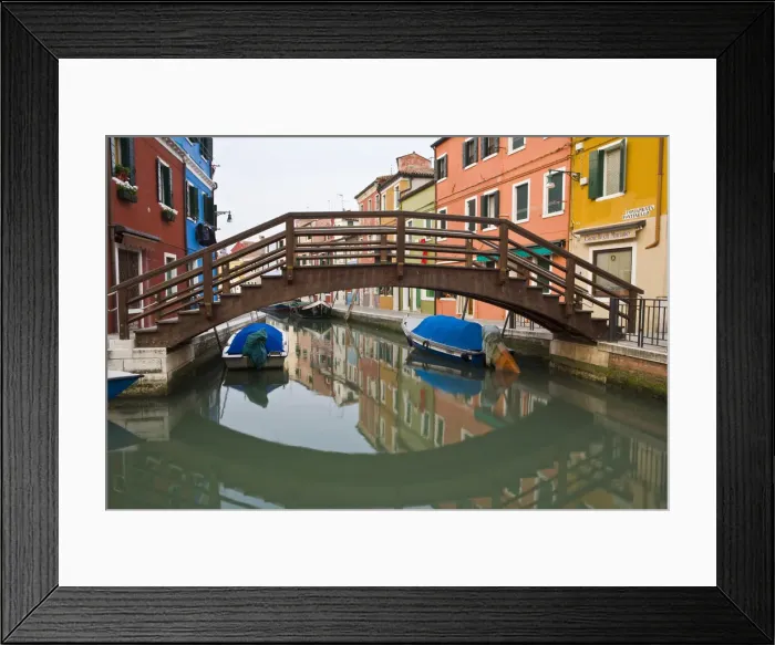 Framed Print : DDE-90032305 Framed Print : DDE-90032305