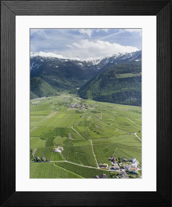 Framed Print : DDE-90032364 Framed Print : DDE-90032364