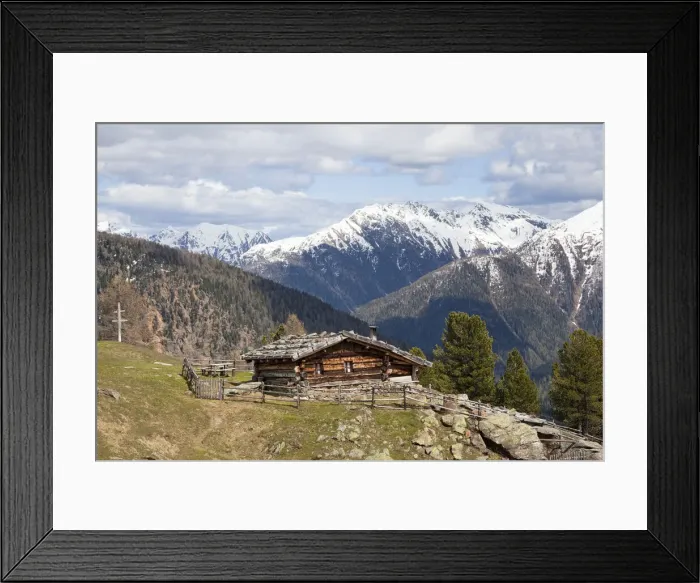 Framed Print : DDE-90032413 Framed Print : DDE-90032413