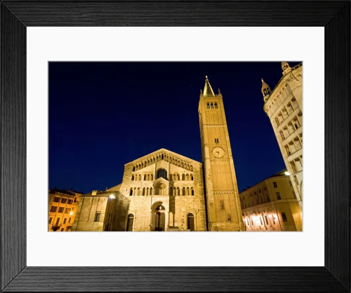 Framed Print : DDE-90032485