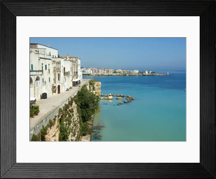 Framed Print : DDE-90032546 Framed Print : DDE-90032546