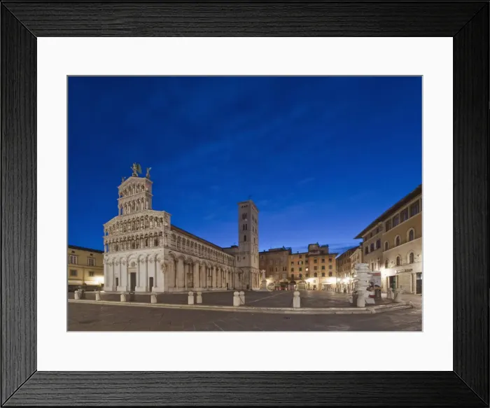 Framed Print : DDE-90032564 Framed Print : DDE-90032564