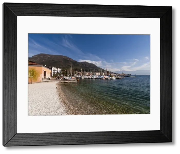 Framed Print : DDE-90032584 Framed Print : DDE-90032584