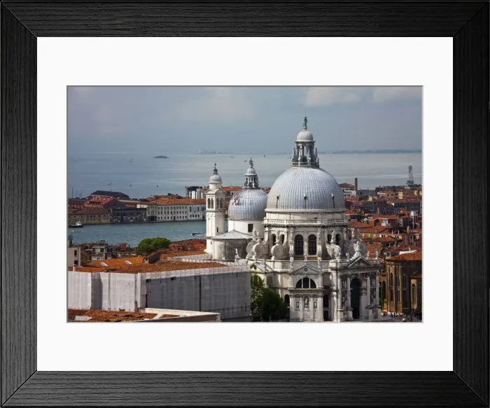 Framed Print : DDE-90032634 Framed Print : DDE-90032634