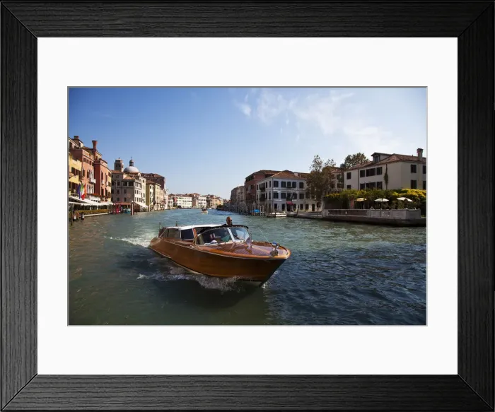 Framed Print : DDE-90032664 Framed Print : DDE-90032664