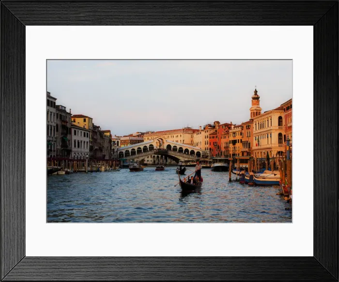 Framed Print : DDE-90032668 Framed Print : DDE-90032668