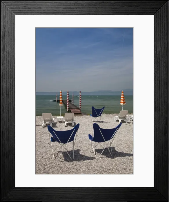 Framed Print : DDE-90032680 Framed Print : DDE-90032680