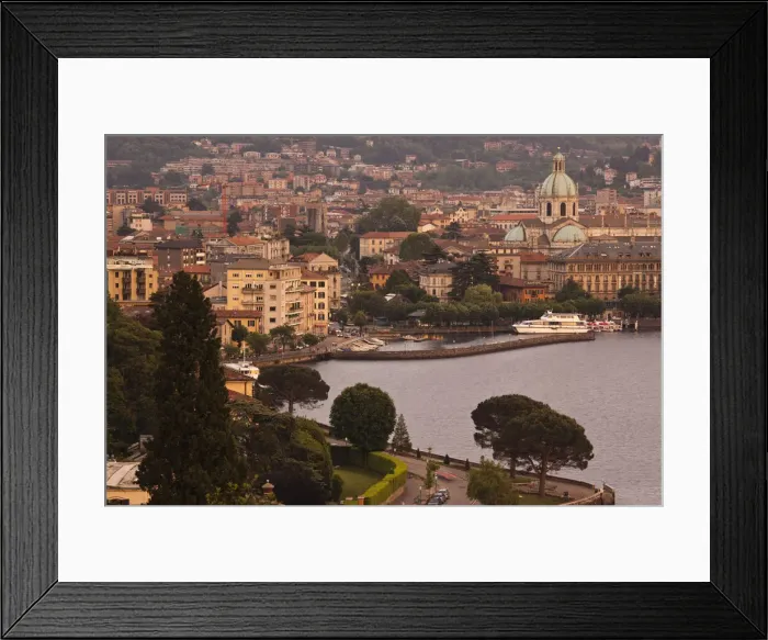 Framed Print : DDE-90032695 Framed Print : DDE-90032695