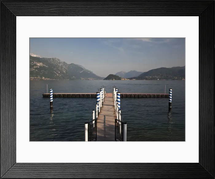 Framed Print : DDE-90032705 Framed Print : DDE-90032705
