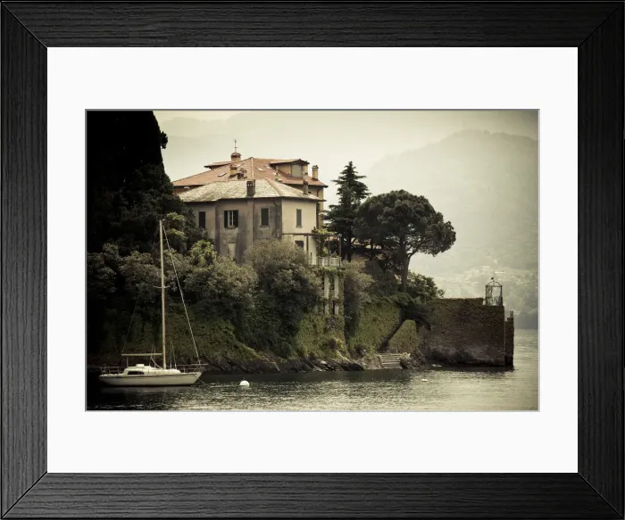Framed Print : DDE-90032713 Framed Print : DDE-90032713