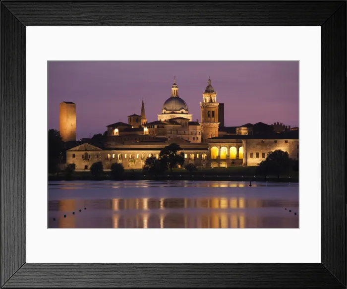 Framed Print : DDE-90032721 Framed Print : DDE-90032721