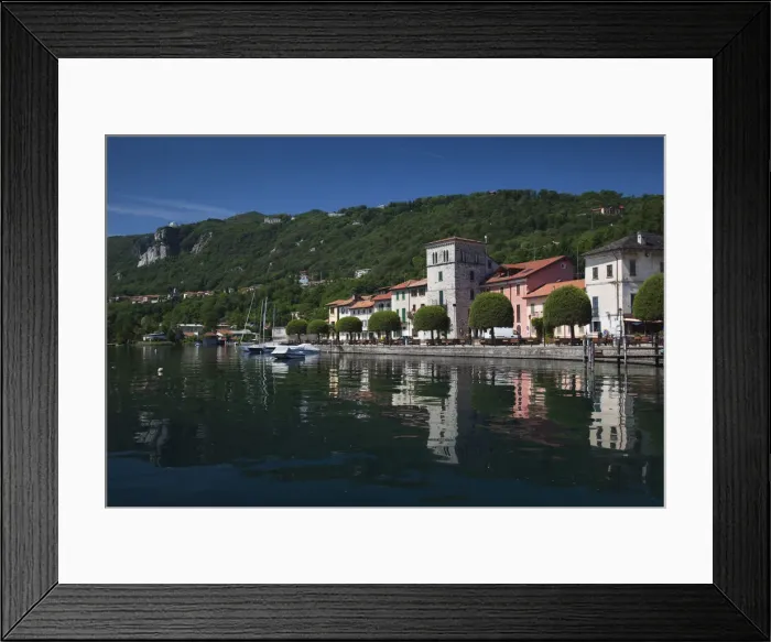 Framed Print : DDE-90032726 Framed Print : DDE-90032726