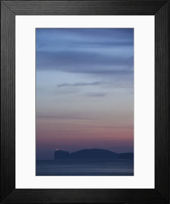 Framed Print : DDE-90032731 Framed Print : DDE-90032731