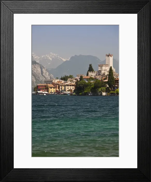 Framed Print : DDE-90032827 Framed Print : DDE-90032827
