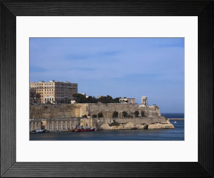 Framed Print : DDE-90032871 Framed Print : DDE-90032871