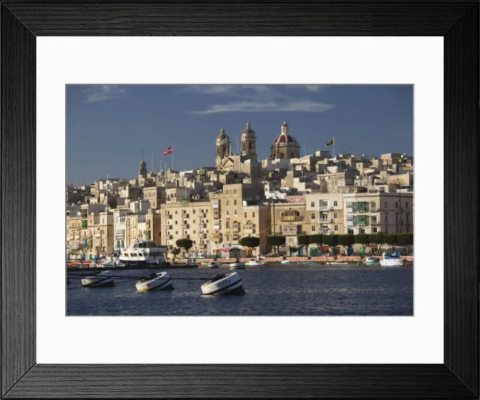 Framed Print : DDE-90032881 Framed Print : DDE-90032881