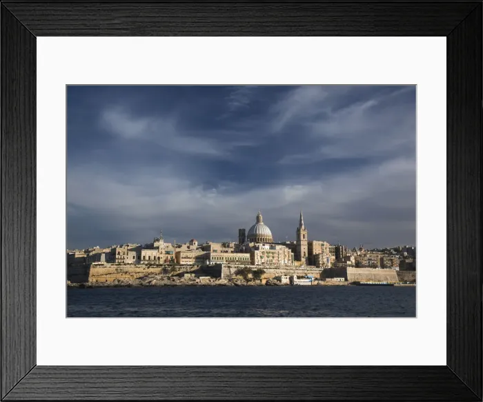 Framed Print : DDE-90032912 Framed Print : DDE-90032912