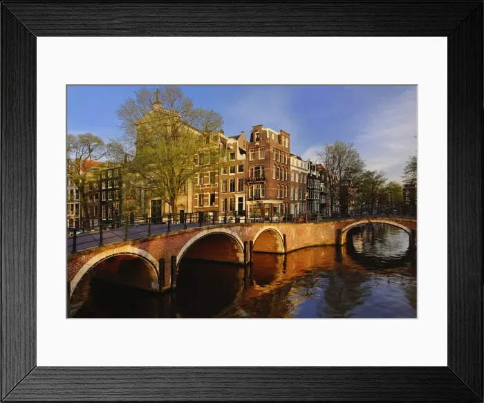 Framed Print : DDE-90033008 Framed Print : DDE-90033008
