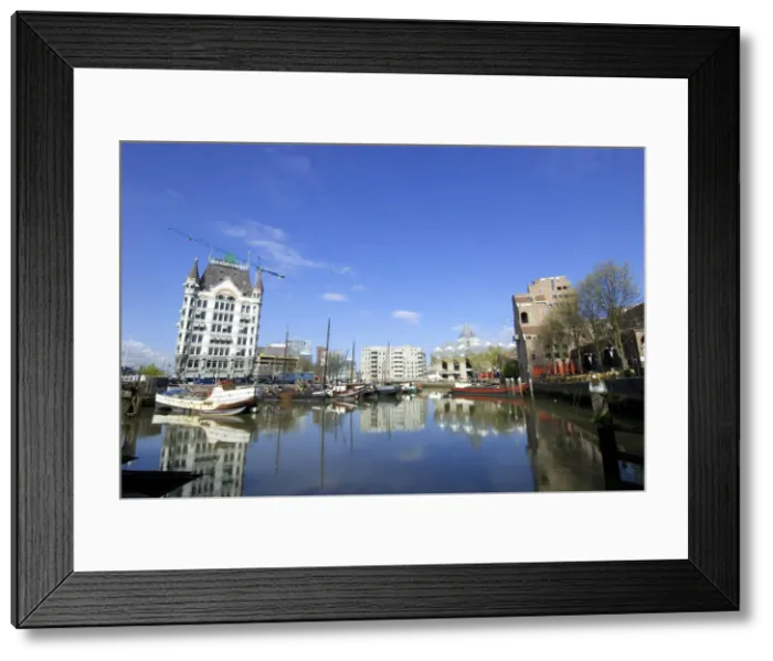 Framed Print : DDE-90033177 Framed Print : DDE-90033177