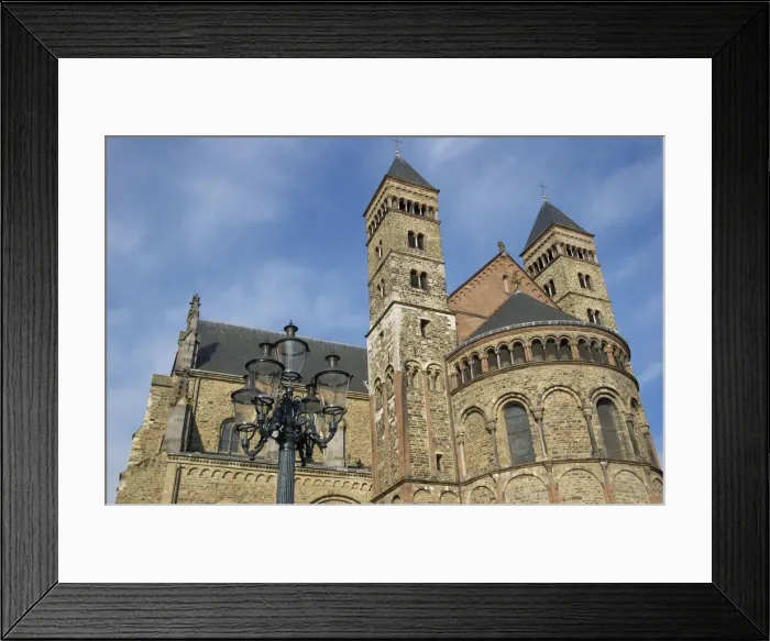 Framed Print : DDE-90033190 Framed Print : DDE-90033190
