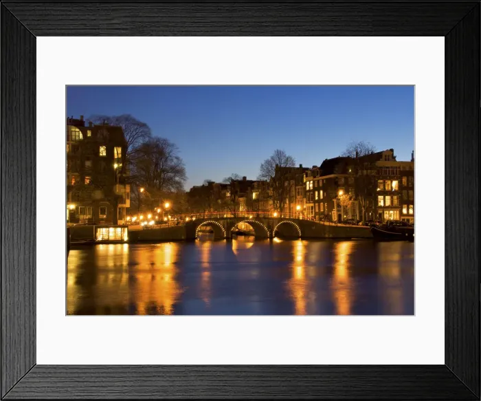 Framed Print : DDE-90033215 Framed Print : DDE-90033215