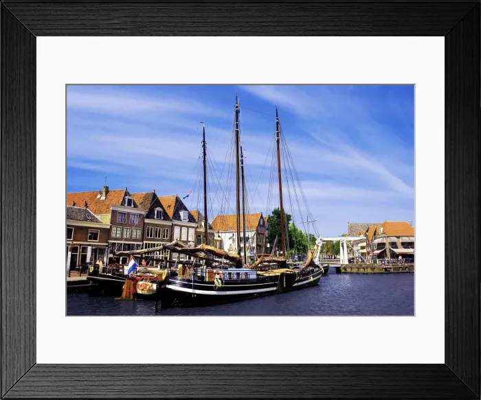 Framed Print : DDE-90033230