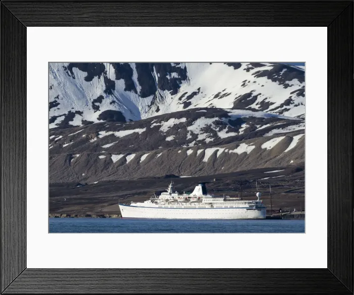 Framed Print : DDE-90033260 Framed Print : DDE-90033260