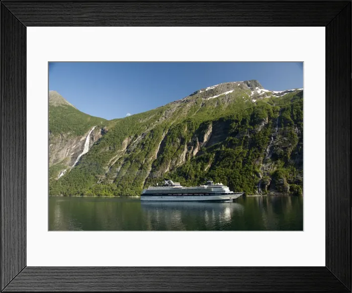 Framed Print : DDE-90033269 Framed Print : DDE-90033269