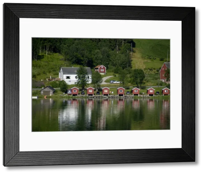 Framed Print : DDE-90033285 Framed Print : DDE-90033285