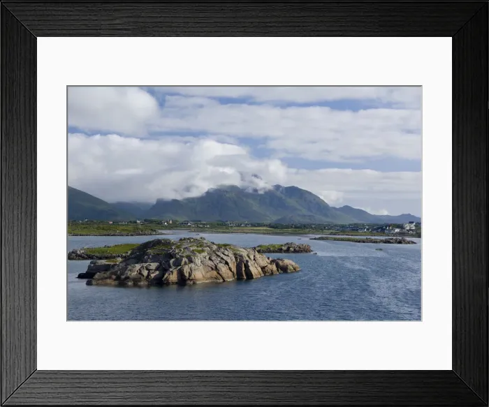 Framed Print : DDE-90033287 Framed Print : DDE-90033287