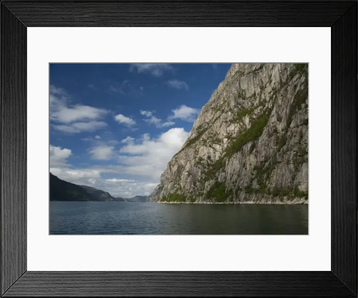 Framed Print : DDE-90033329 Framed Print : DDE-90033329