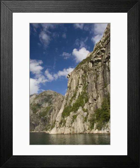 Framed Print : DDE-90033330 Framed Print : DDE-90033330
