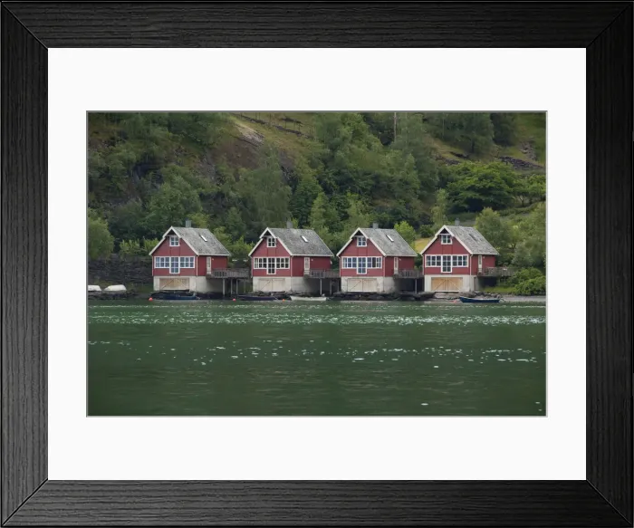 Framed Print : DDE-90033352