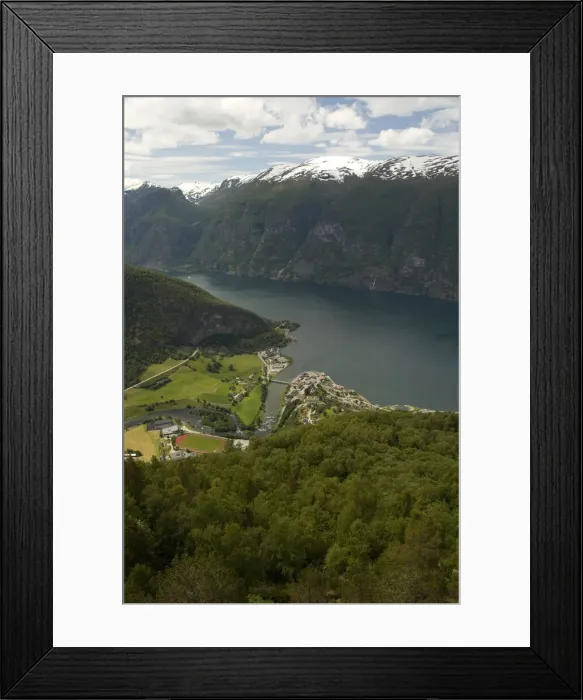 Framed Print : DDE-90033363 Framed Print : DDE-90033363