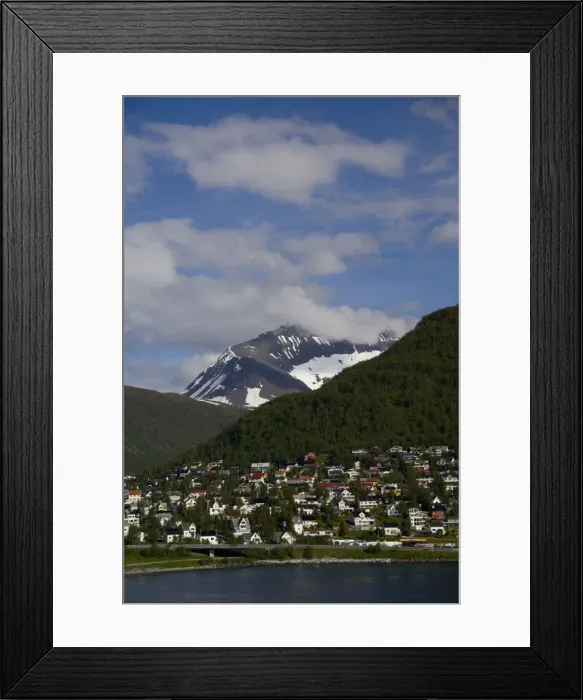 Framed Print : DDE-90033376 Framed Print : DDE-90033376