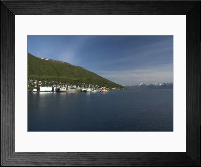 Framed Print : DDE-90033378 Framed Print : DDE-90033378