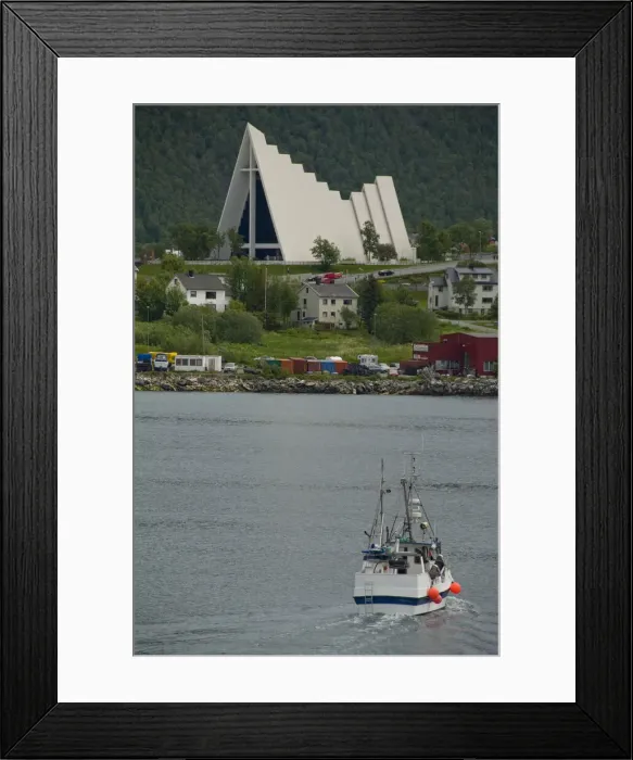 Framed Print : DDE-90033370 Framed Print : DDE-90033370